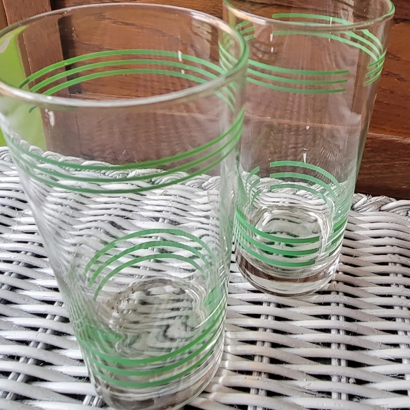 Vintage green striped glasses - Picture 5 of 7